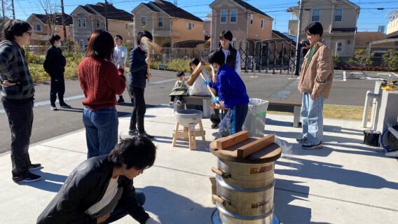 2024.12.1 「心塾®」東京寮　「餅つき大会」のご報告｜公益財団法人 交通遺児育英会